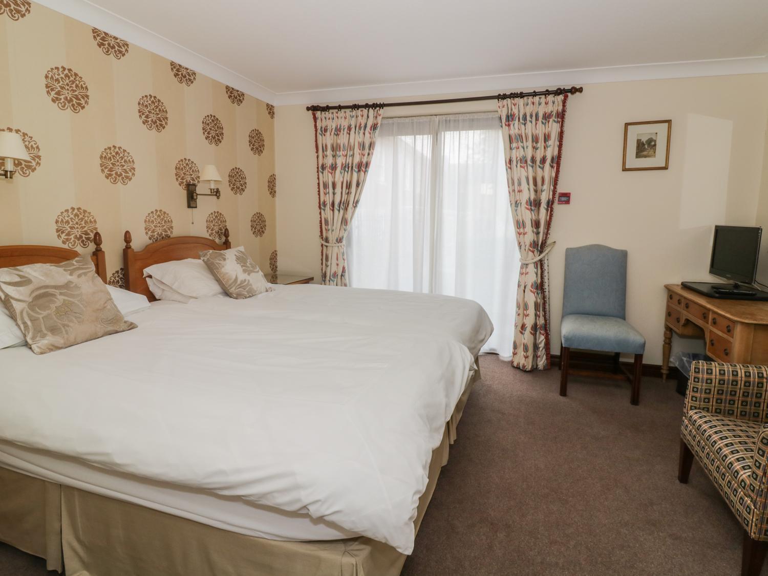 The Lodge Off High Street Hadleigh  Экстерьер фото