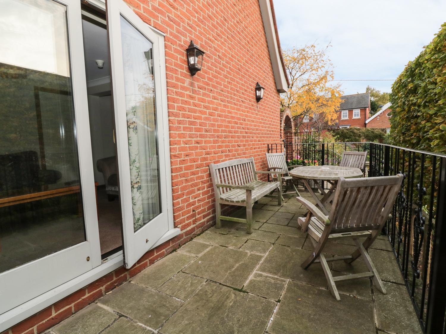 The Lodge Off High Street Hadleigh  Экстерьер фото